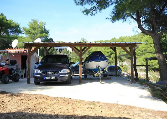 아파트 With A Parking Space Rukavac, Vis - 8864